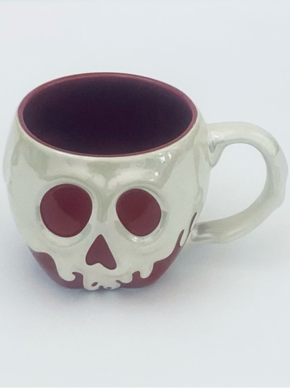 Disney Snow White Poison Apple Mug Red Evil Queen Collectible Ceramic Cup